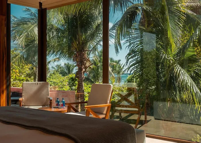 Tago By G Hotel 5*