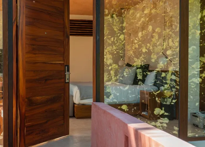 Tago By G Hotel 5*