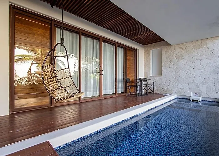 Hotel Tago By G
