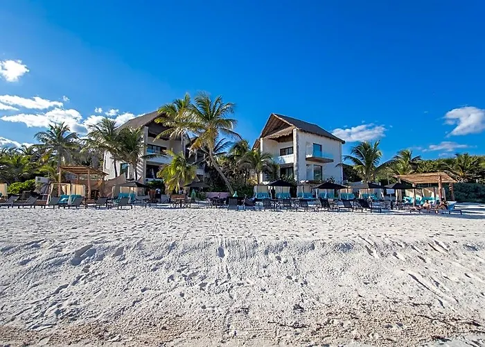 Hotel Tago By G